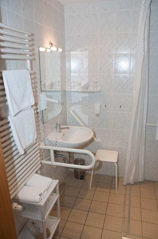 Hotel "Am Werl" Bad Saarow Eksteriør bilde